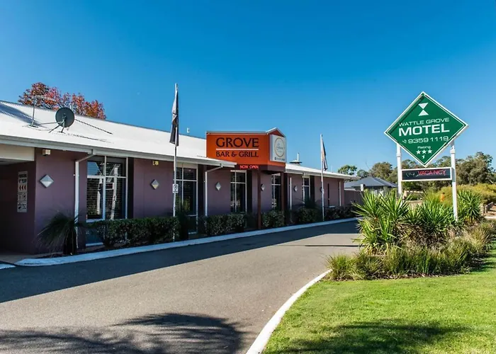 Hotel with Tennis: Wattle Grove Motel