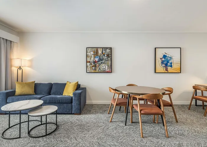 Adina Apartment Perth Barrack Plaza